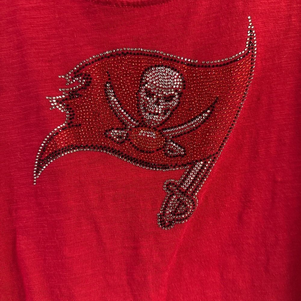 NFL Ladies Tampa Bay Buccaneers Bling Glitter Top Size XL - Picture 2 of 5